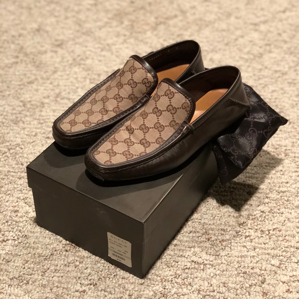 Men’s Gucci loafers